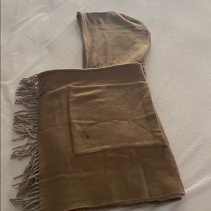 Coach wrap with hood